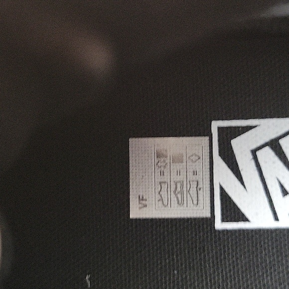 Van's SK8-Hi Flame in the box no lid authentic uper textile and leather. - Picture 15 of 16